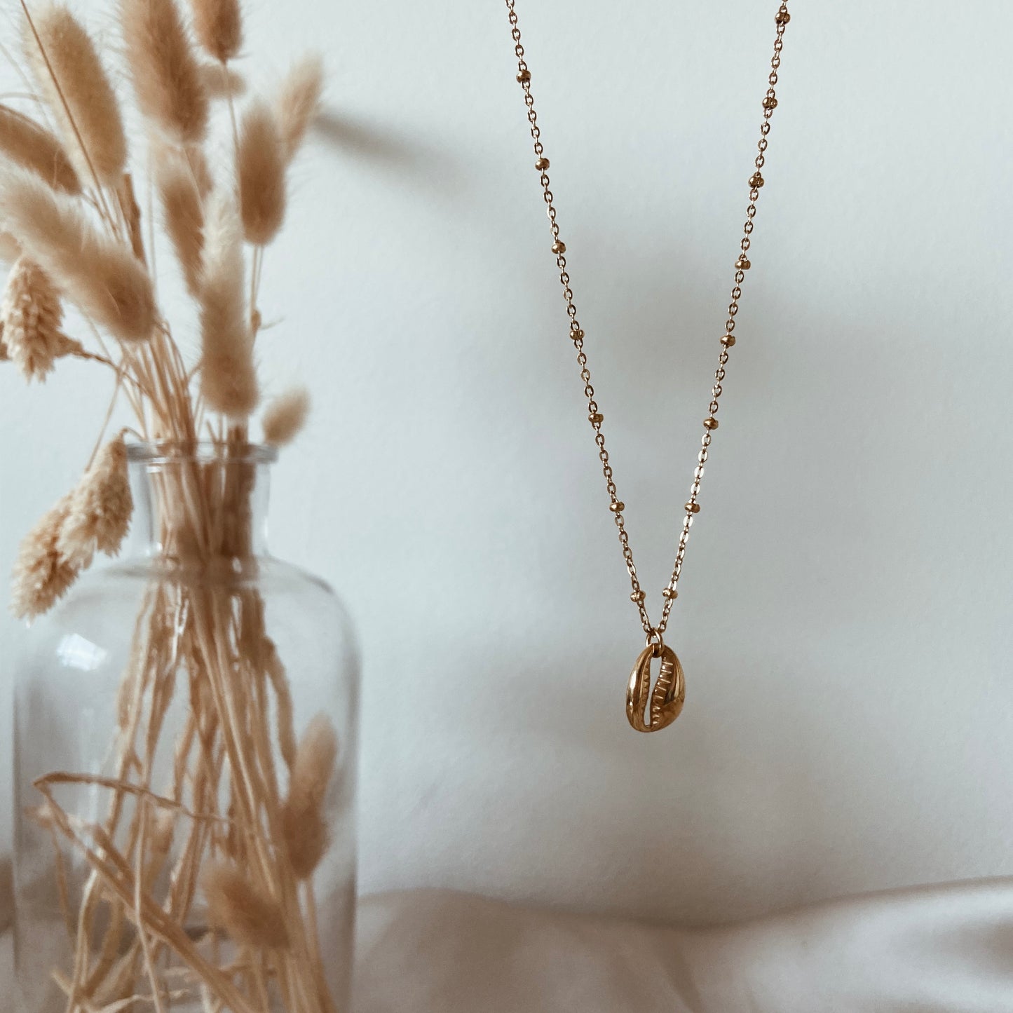 Basic kauri necklace