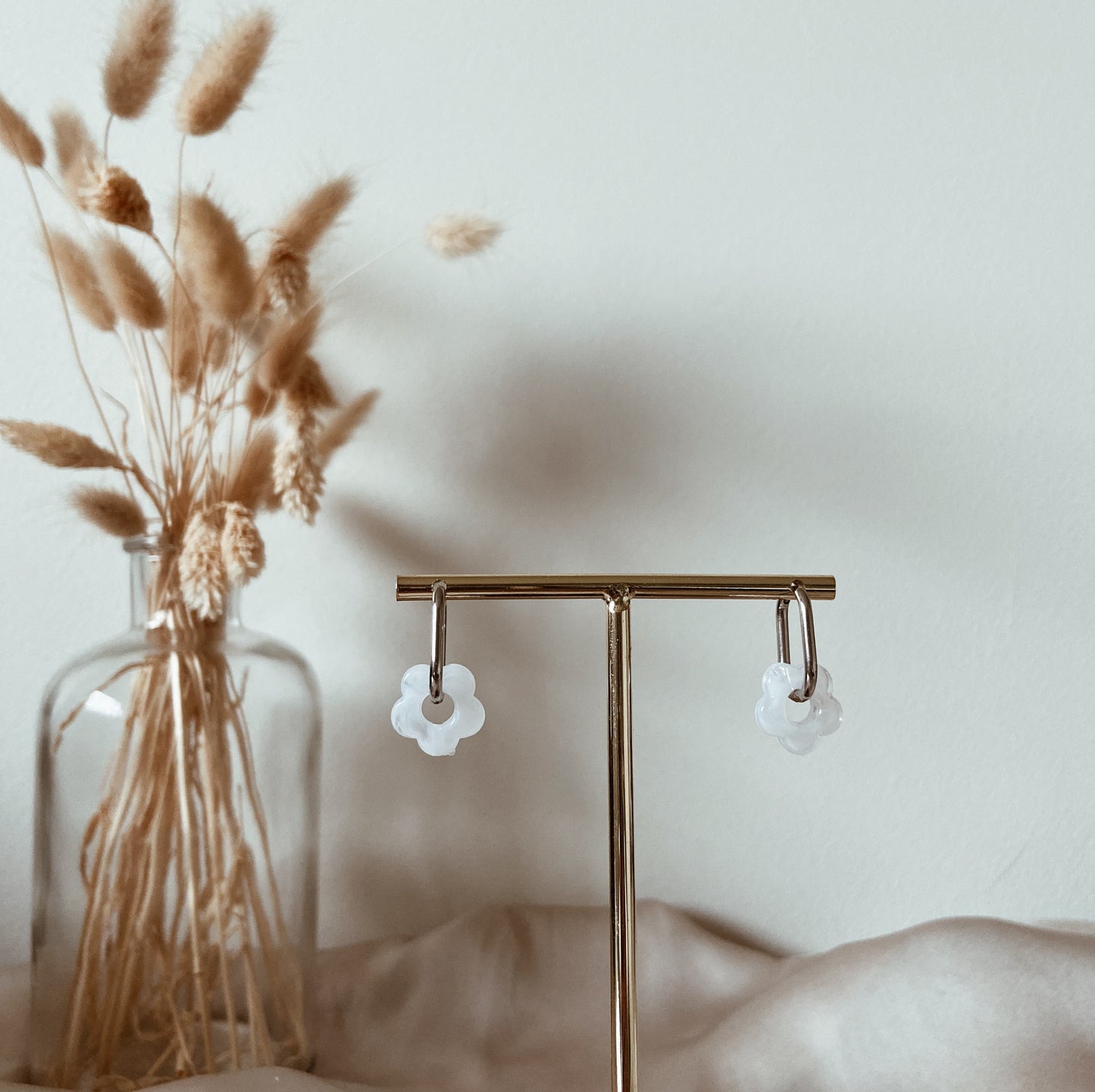 Flower power earrings