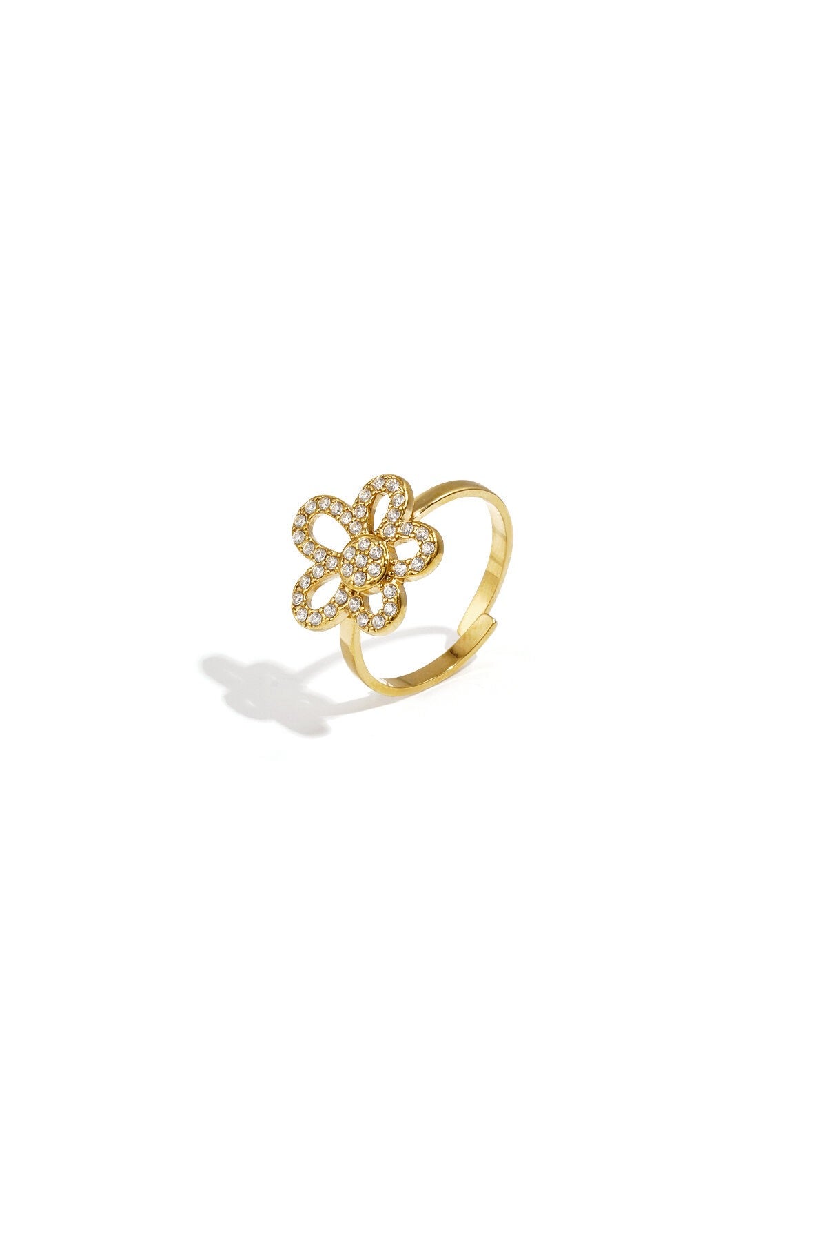 Sparkling bloom ring