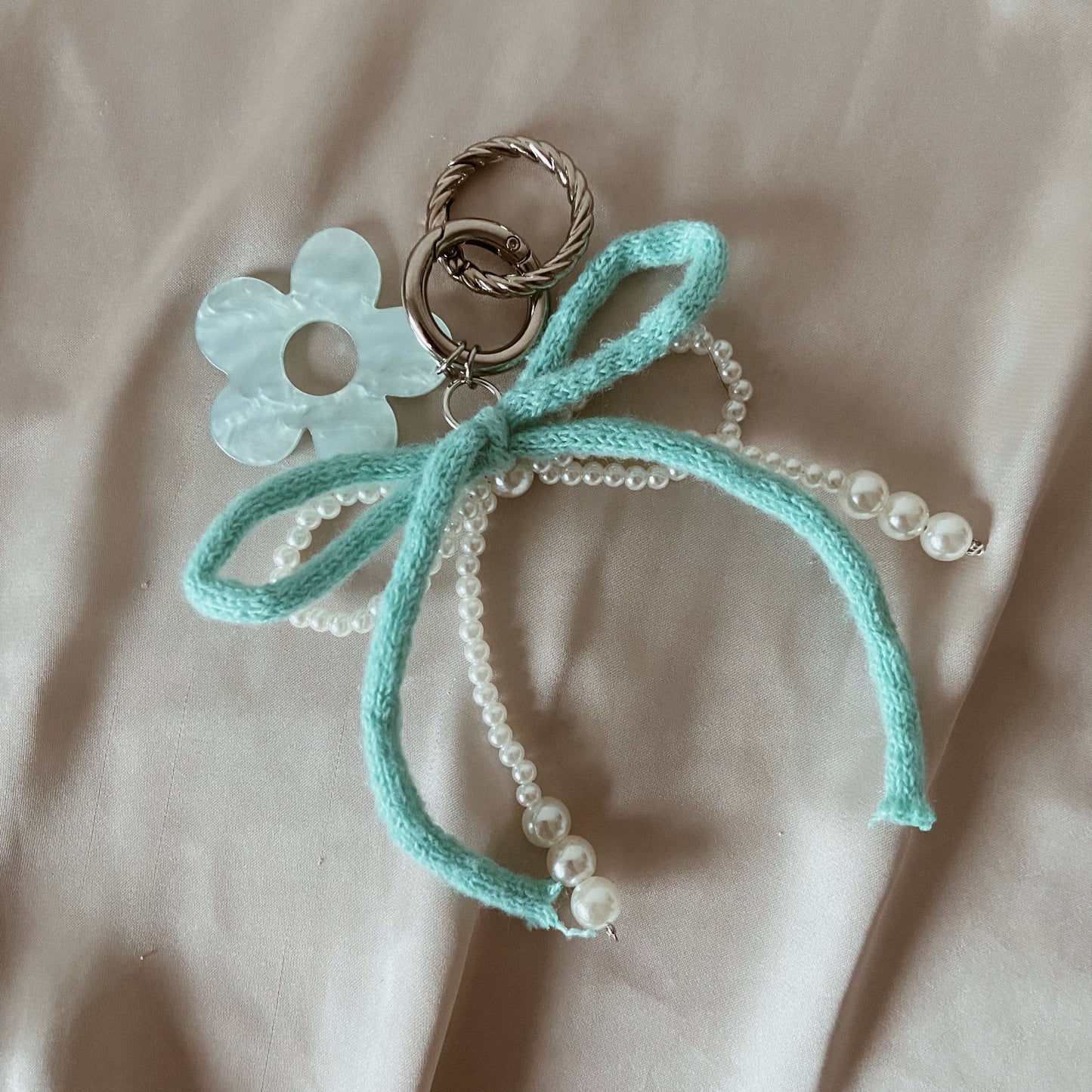 Bag charm - turquoise bow