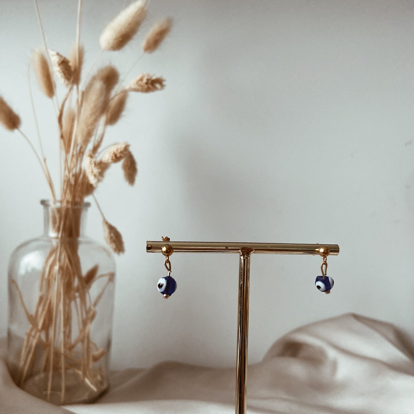 Eyes earrings
