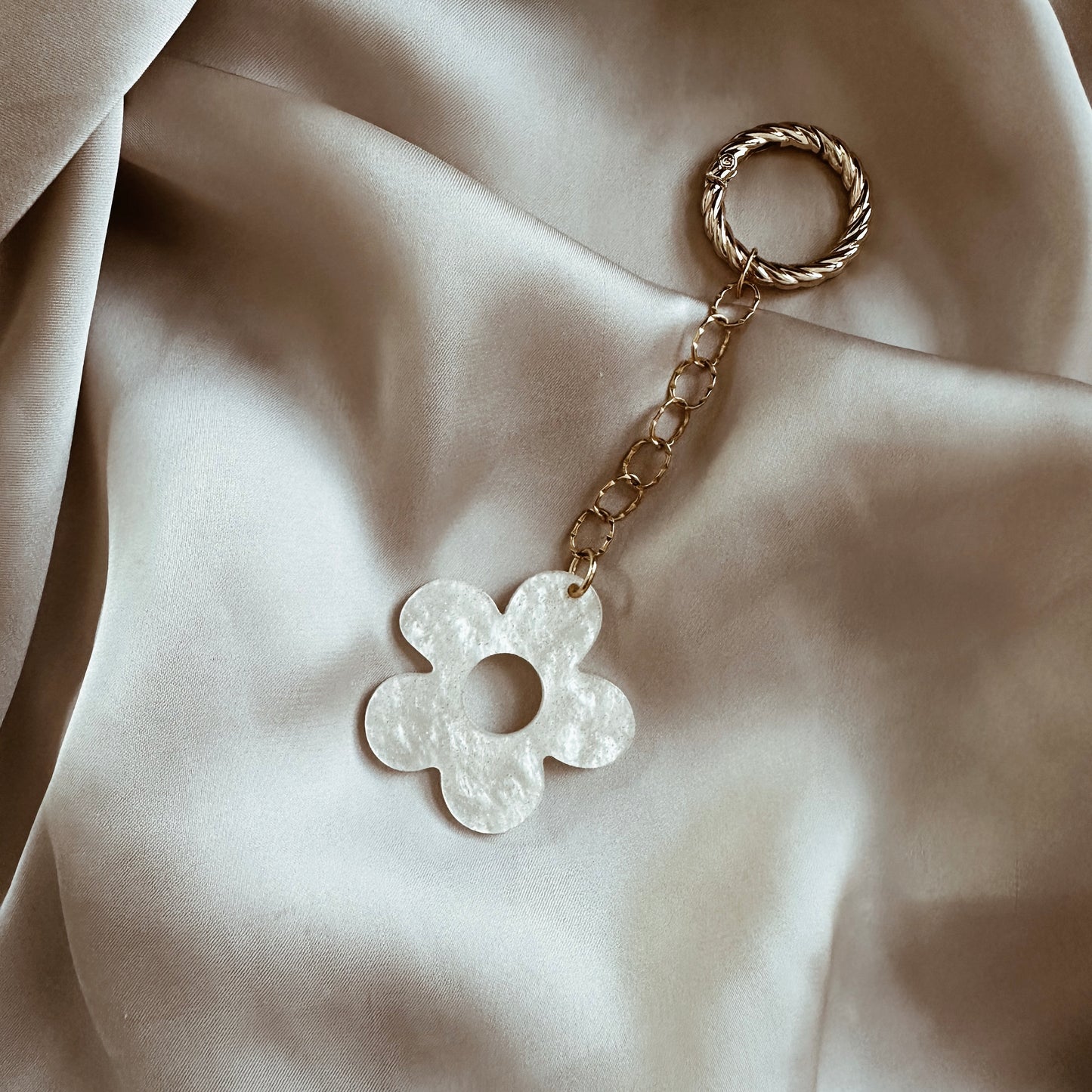 Bag charm - flower only (different colours)