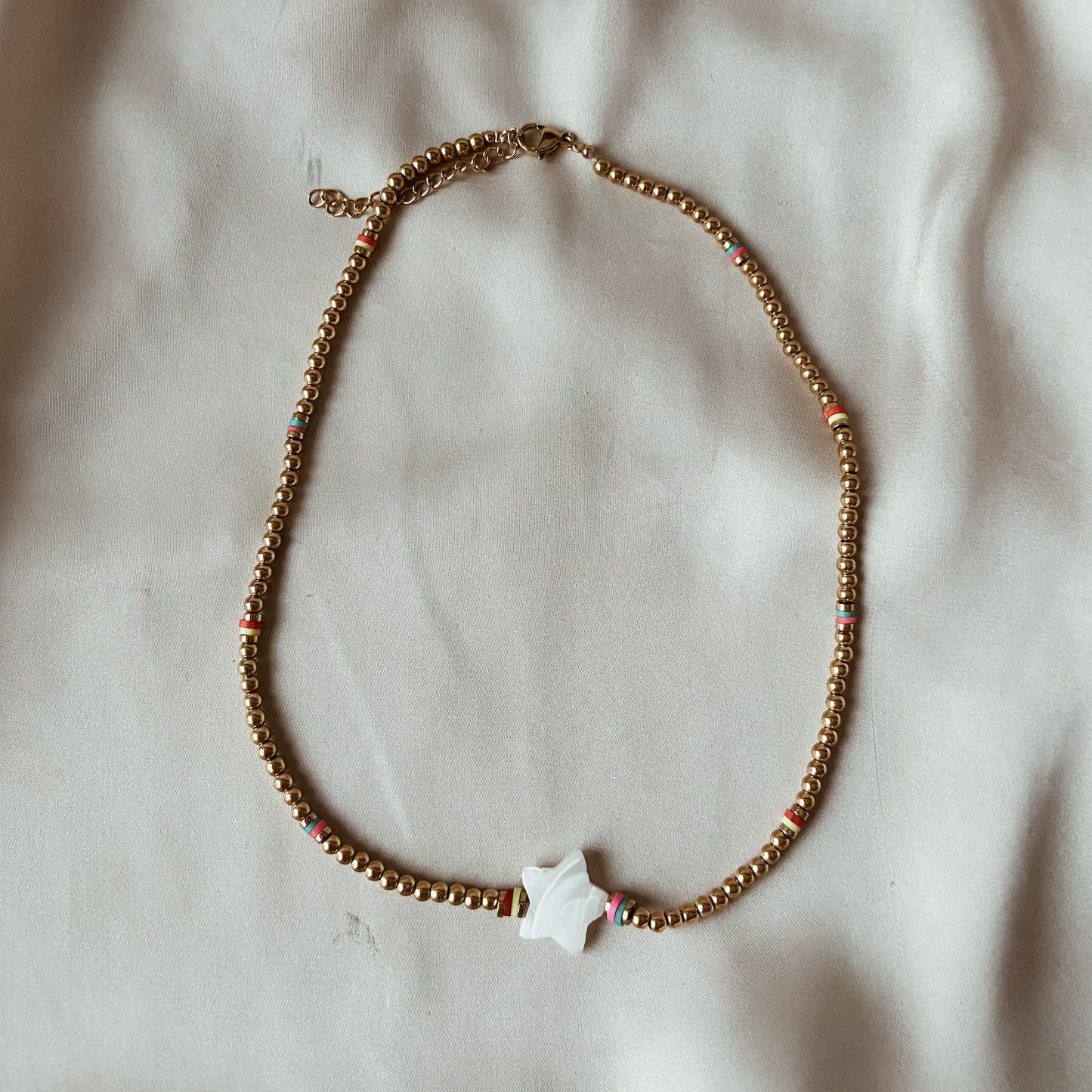 Pearl star necklace