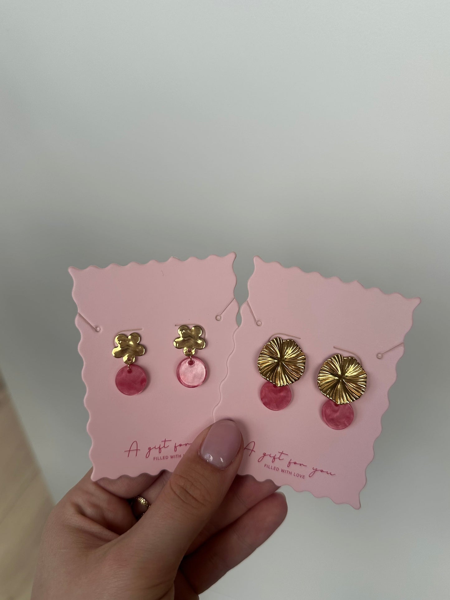 Flowery earrings