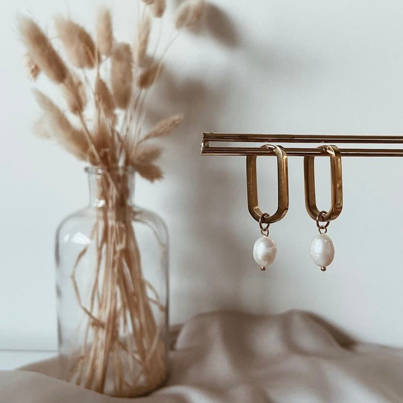 Square pearl earrings