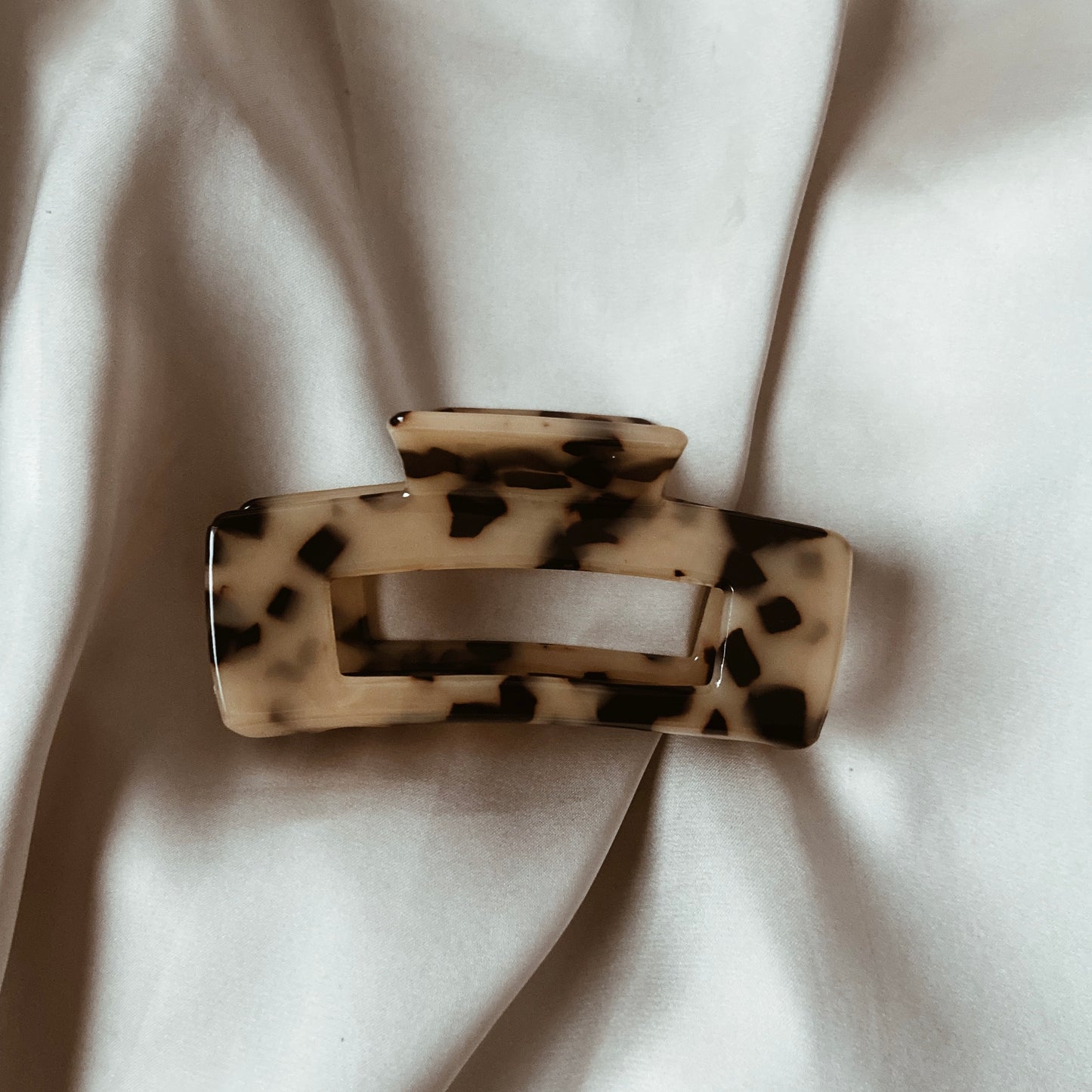 Leopard hair clip