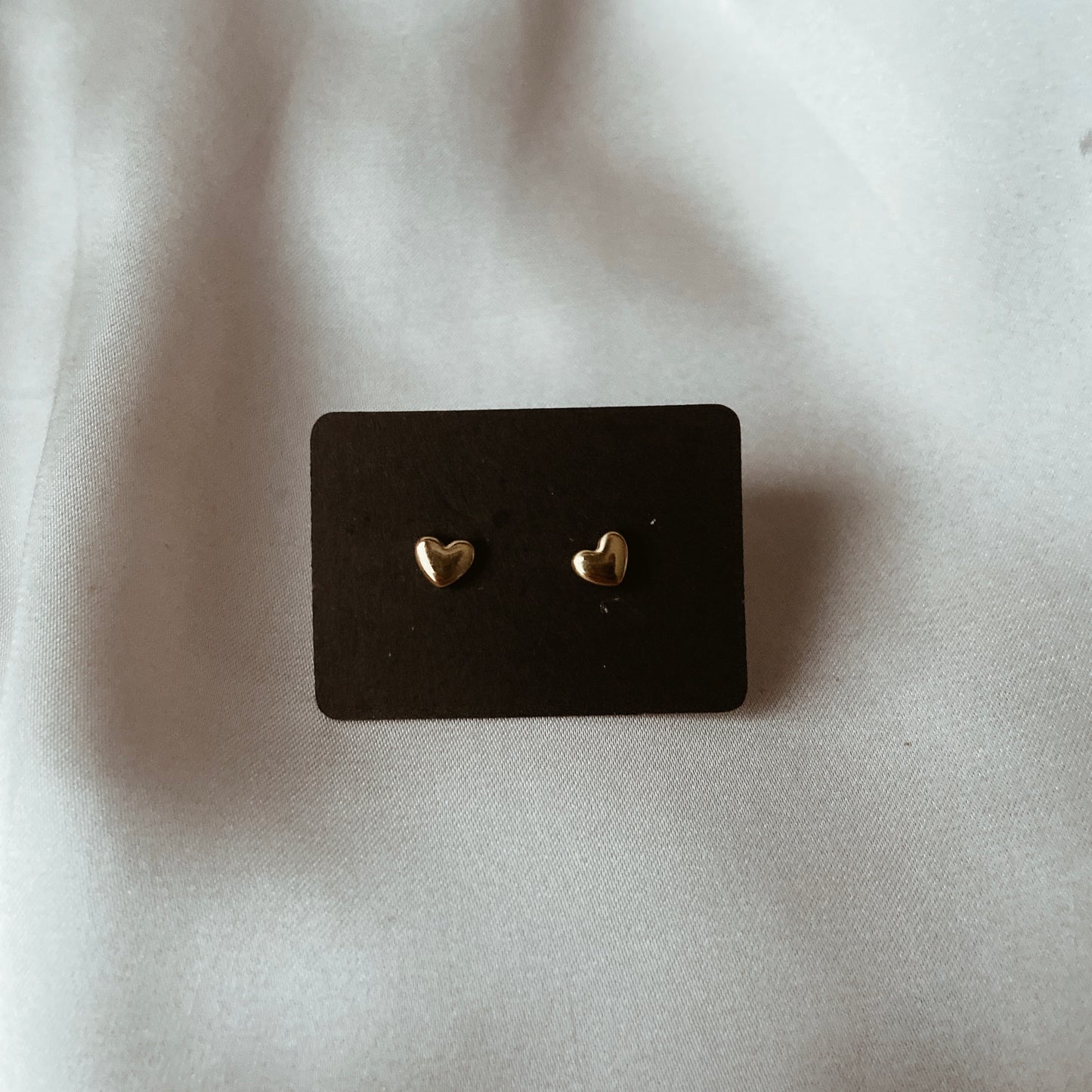 Little heart studs