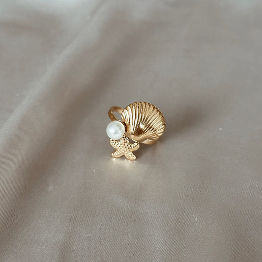 Pearly sea ring