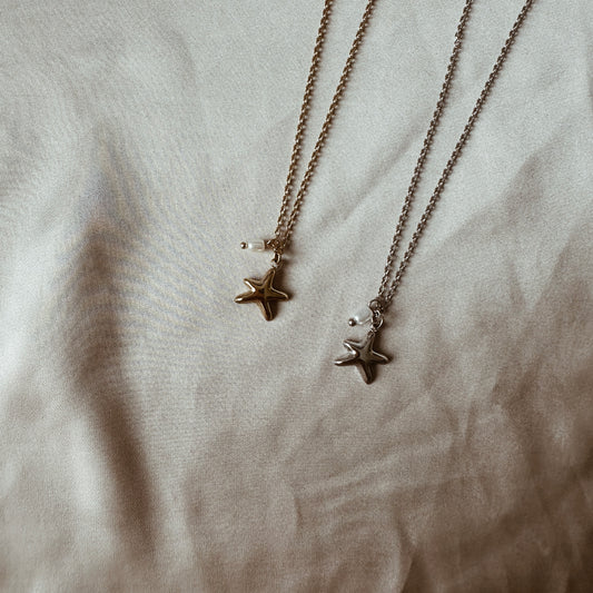 Pearly sea star necklace