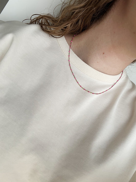Dotty blush necklace