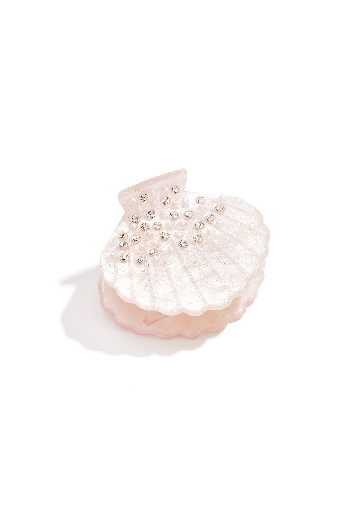 Shell hair clip