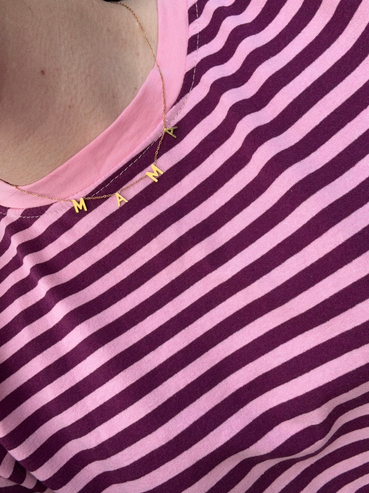 Mama necklace