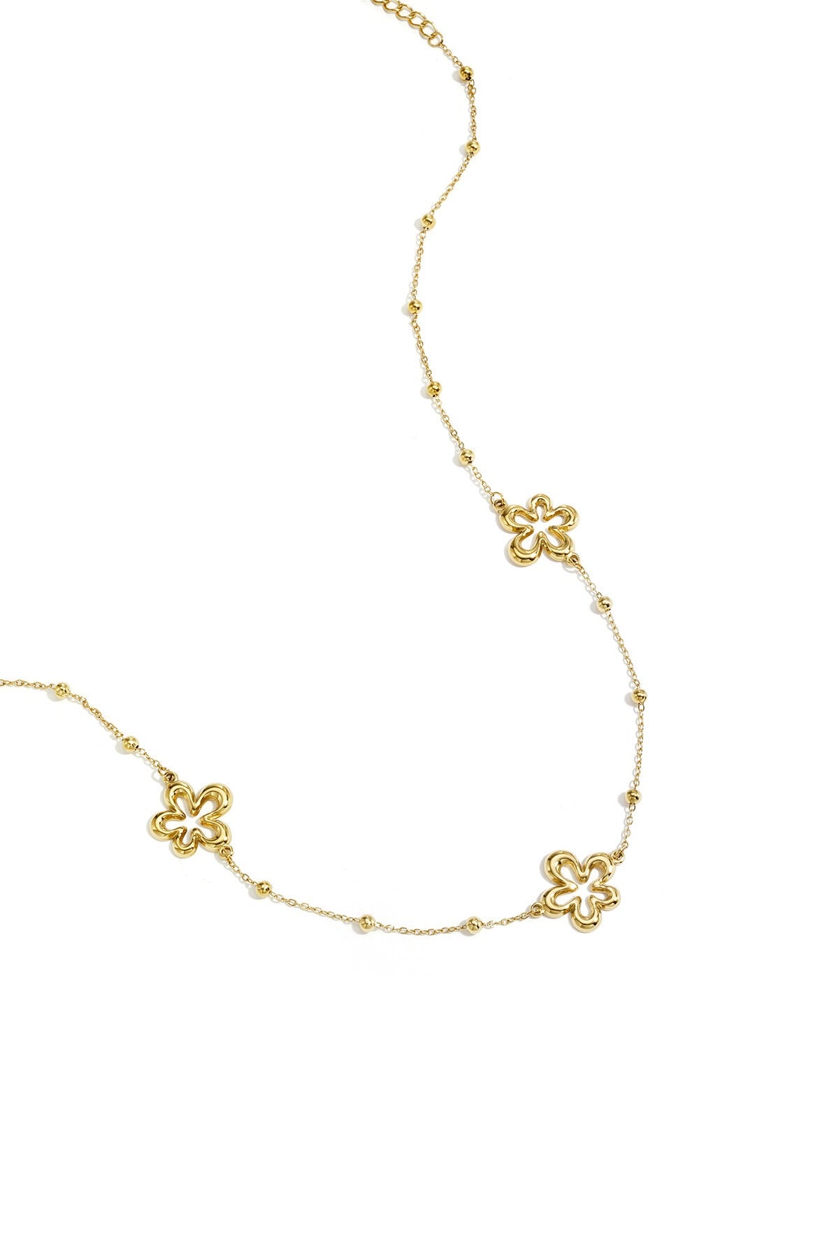 Multiple daisy necklace