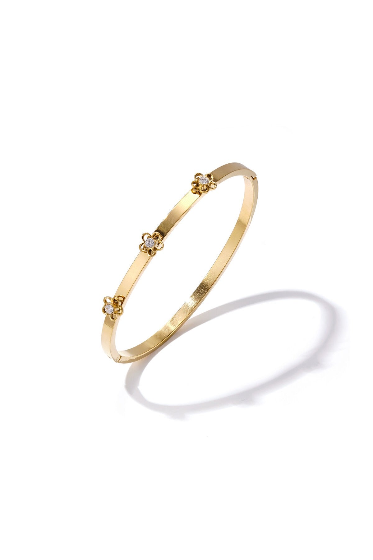 Flower bangle