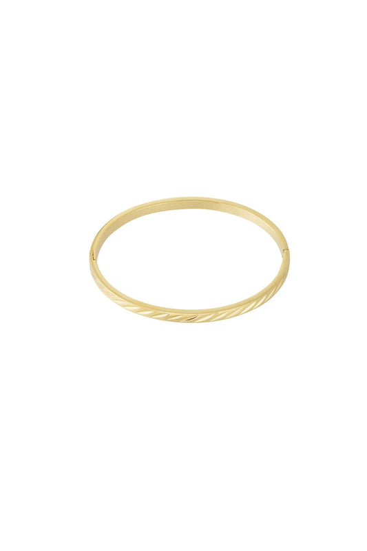 Small striped bangle
