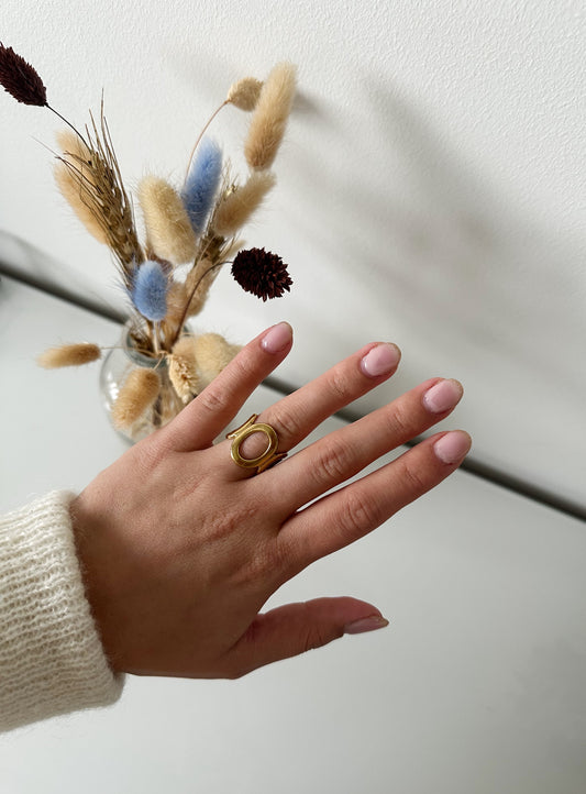 Triple oval ring