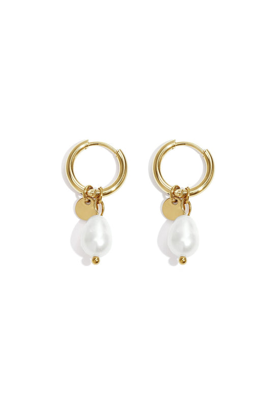 Circle Pearl Earrings