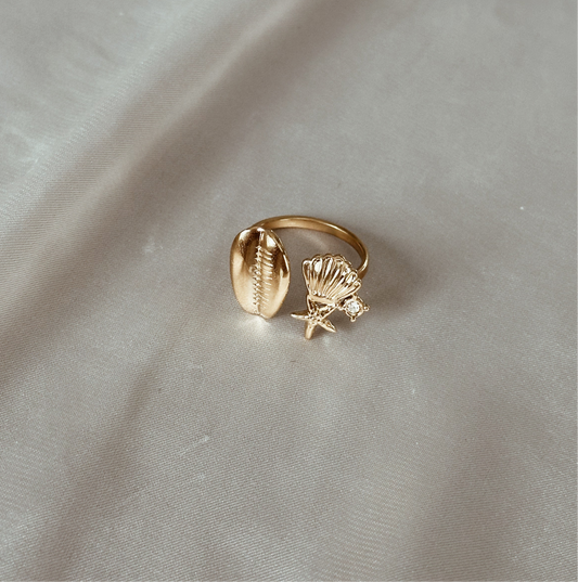 Diamond sea star ring