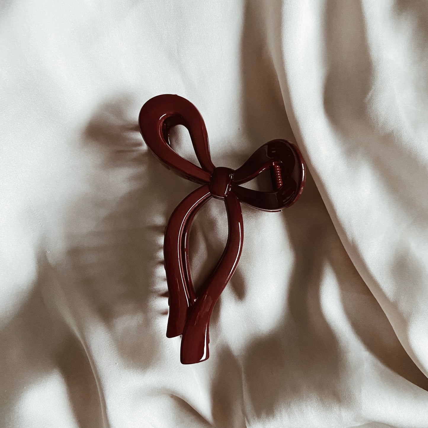 Burgundy bow hair clip